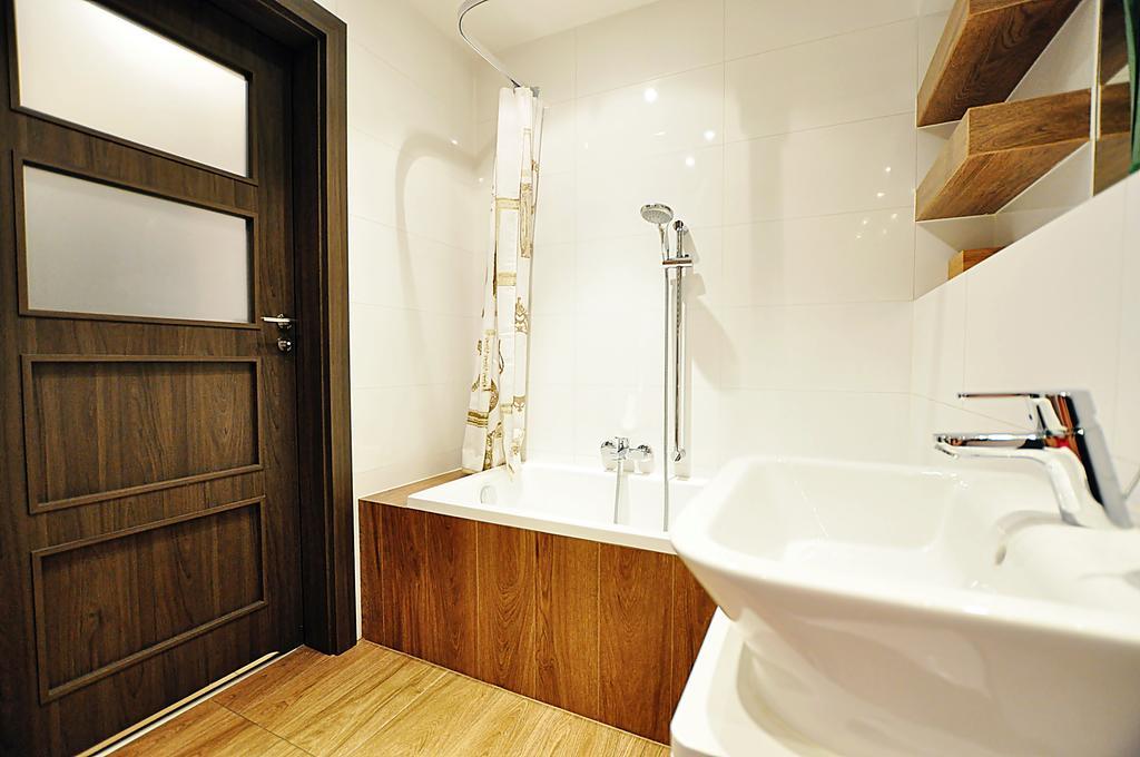 Designomania Apartments - Nadwislanska 11 Cracovia Esterno foto