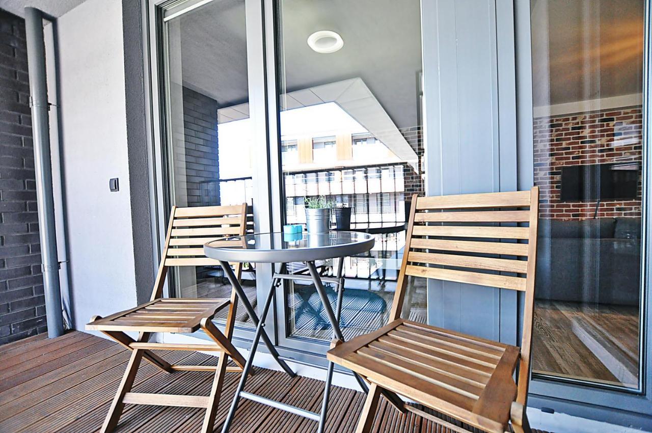 Designomania Apartments - Nadwislanska 11 Cracovia Esterno foto